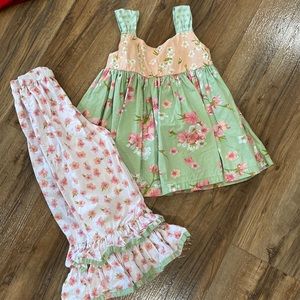 Jelly the Pug Floral Print Outfit